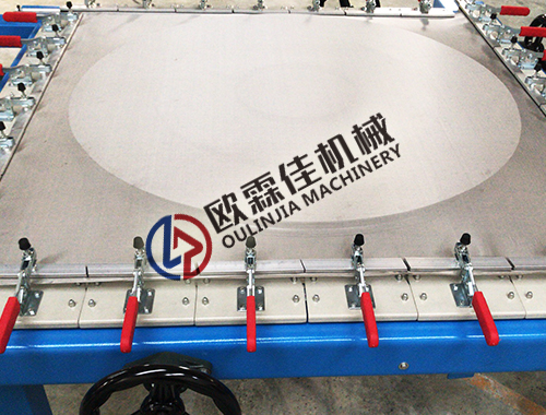 機(jī)械式繃網(wǎng)機(jī) 機(jī)械式繃網(wǎng)機(jī)